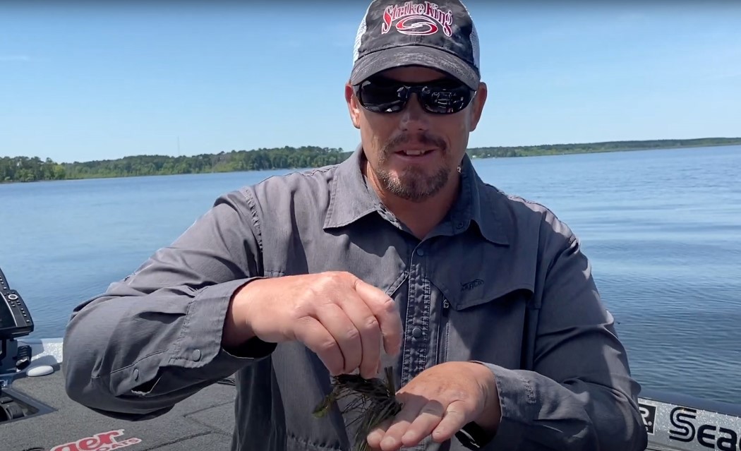 When to Throw a Structure Jig vs. a Football Jig