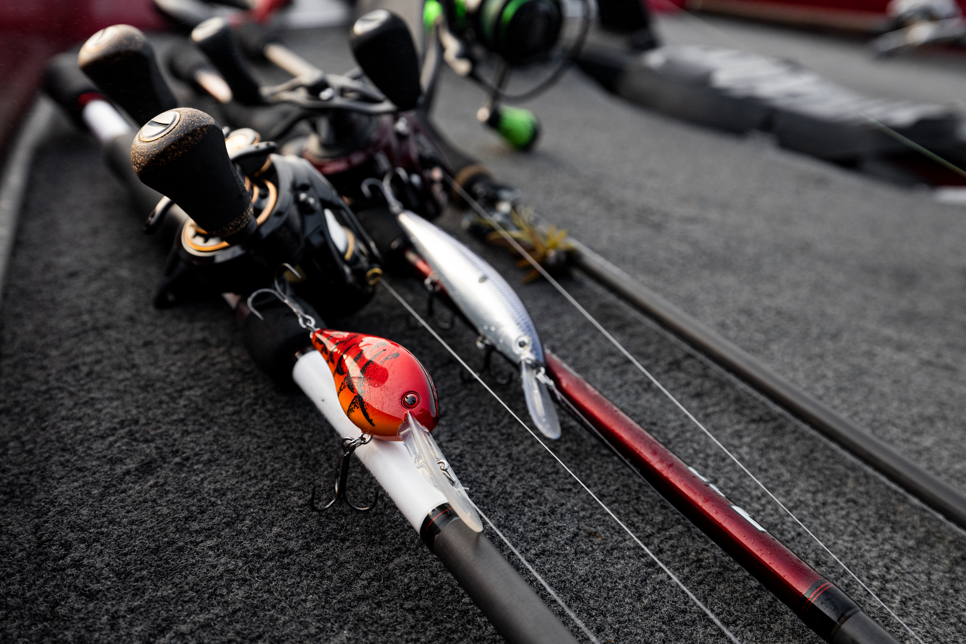 ロッド KCW Kubota LATCH, POP-OUT WINDSHIELD - 70000-01061 | Lano Equipment